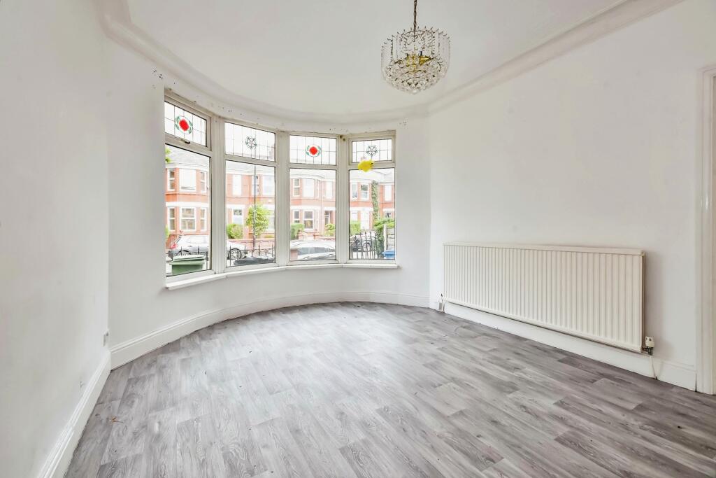 3 bed Semi-Detached