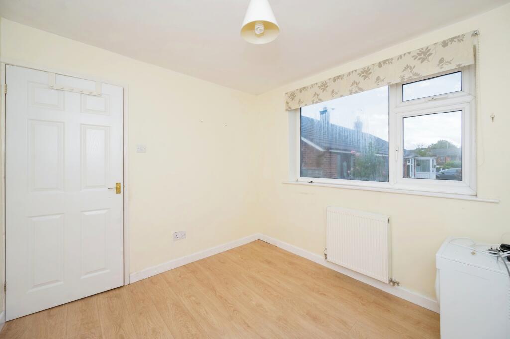 3 bed Semi-Detached
