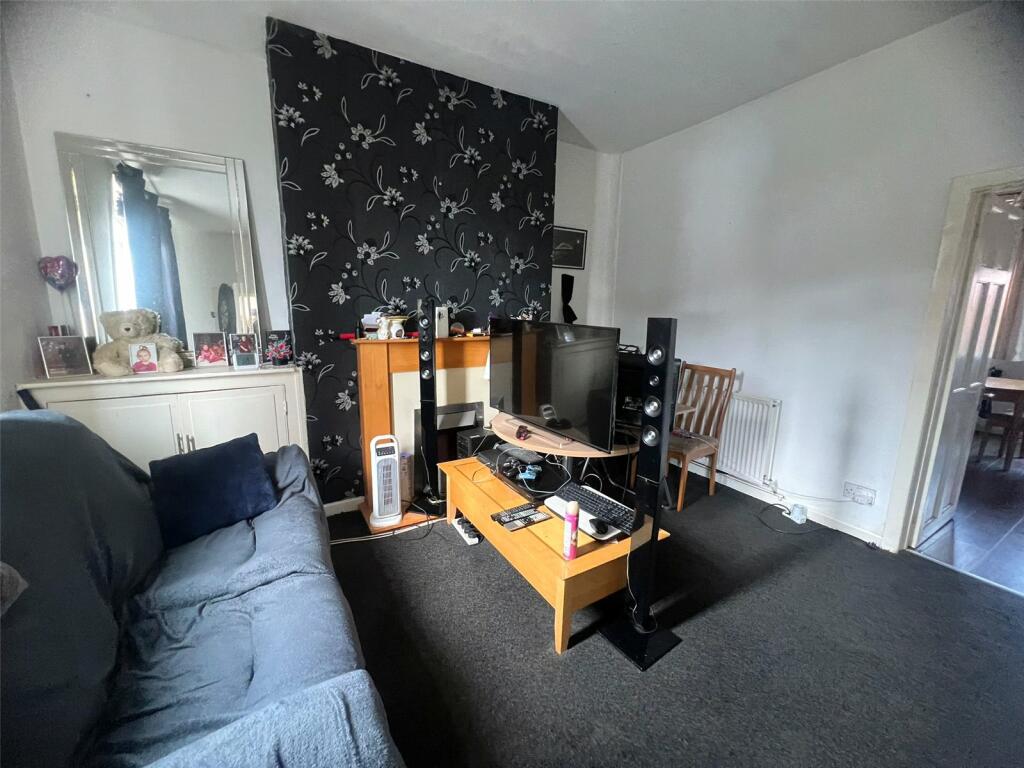 2 bed Terraced