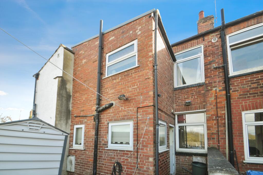 3 bed Terraced