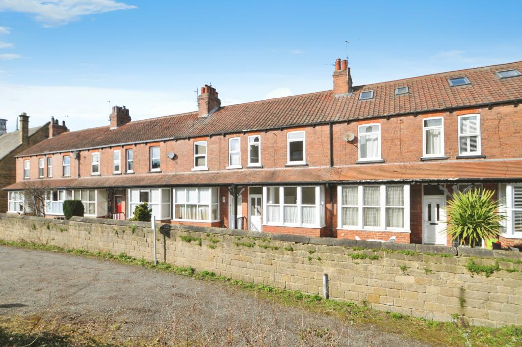 3 bed Terraced