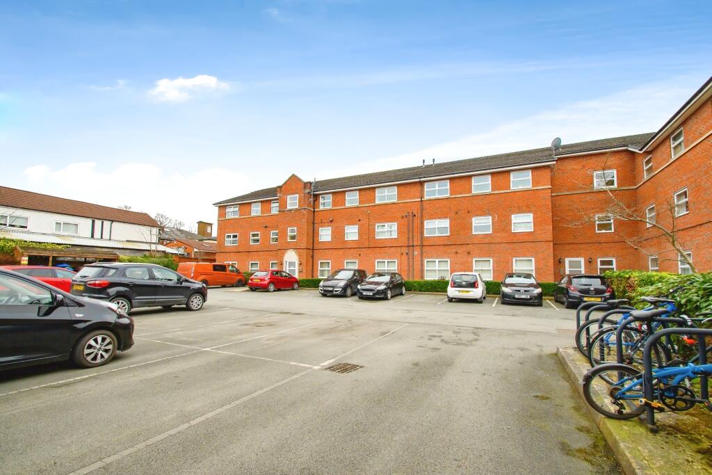 2 bed Apartment