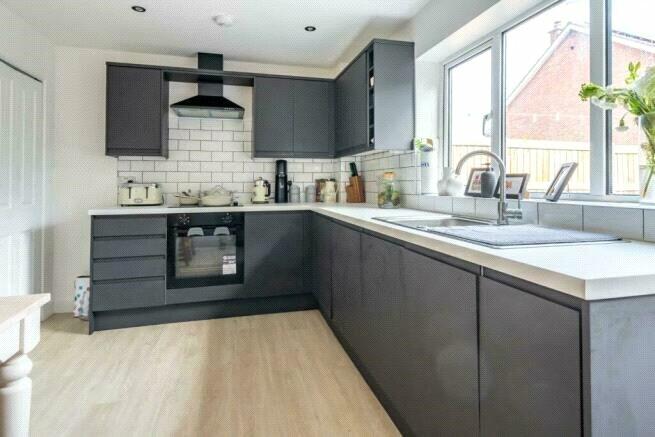 3 bed Semi-Detached