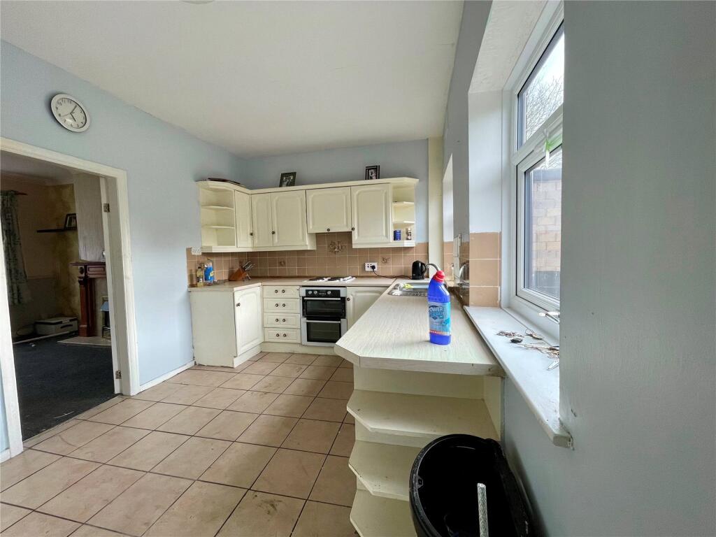 2 bed Semi-Detached