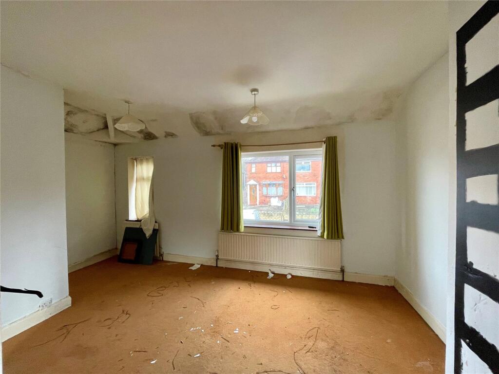 2 bed Semi-Detached
