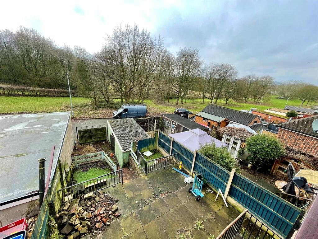 2 bed Semi-Detached