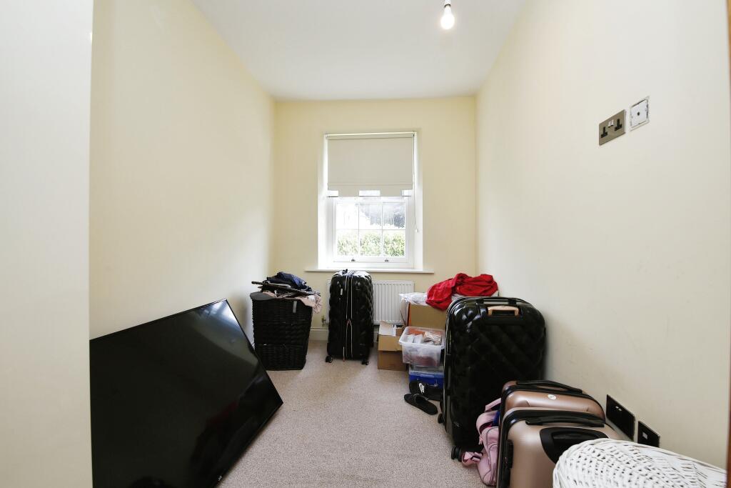4 bed Character Property