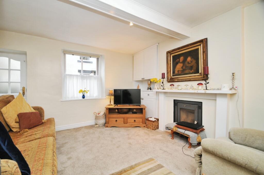 2 bed Terraced