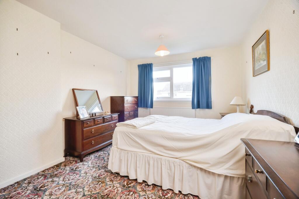 4 bed Semi-Detached