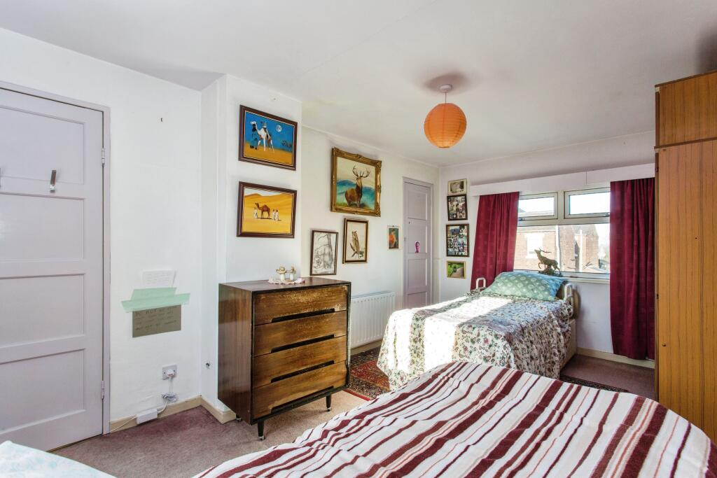 2 bed End of Terrace