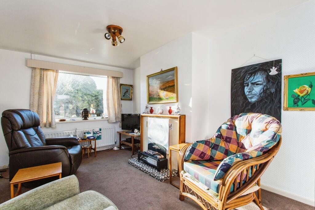 2 bed End of Terrace