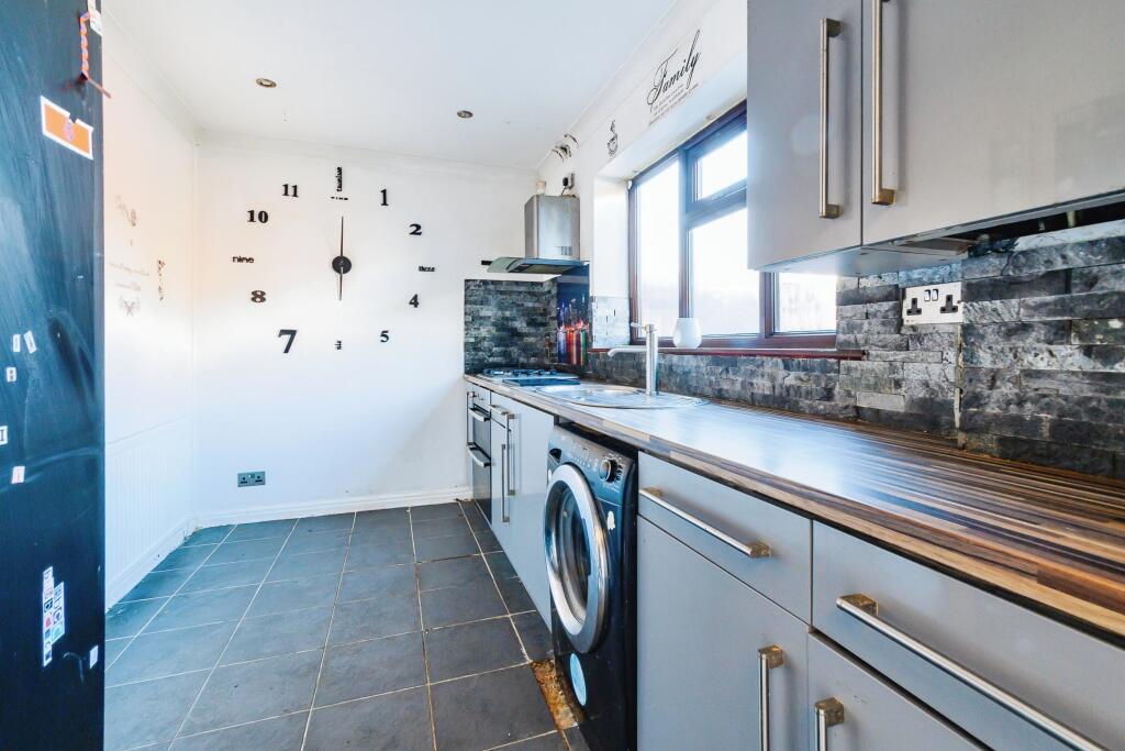 2 bed Semi-Detached