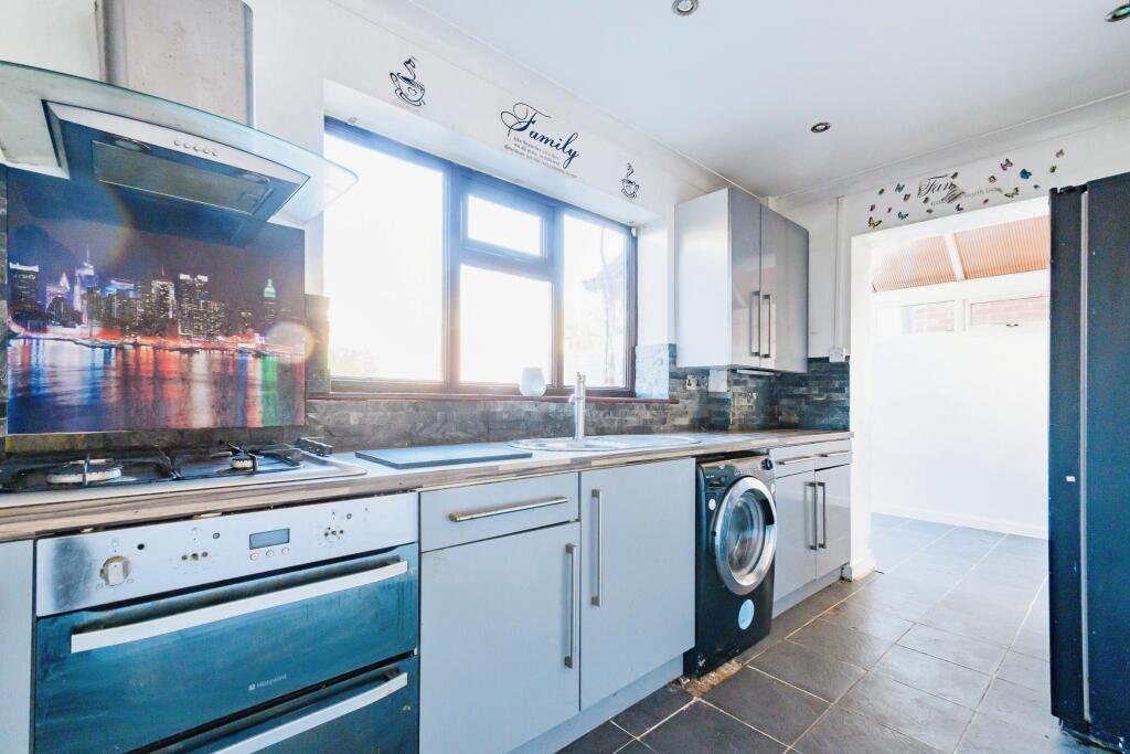 2 bed Semi-Detached