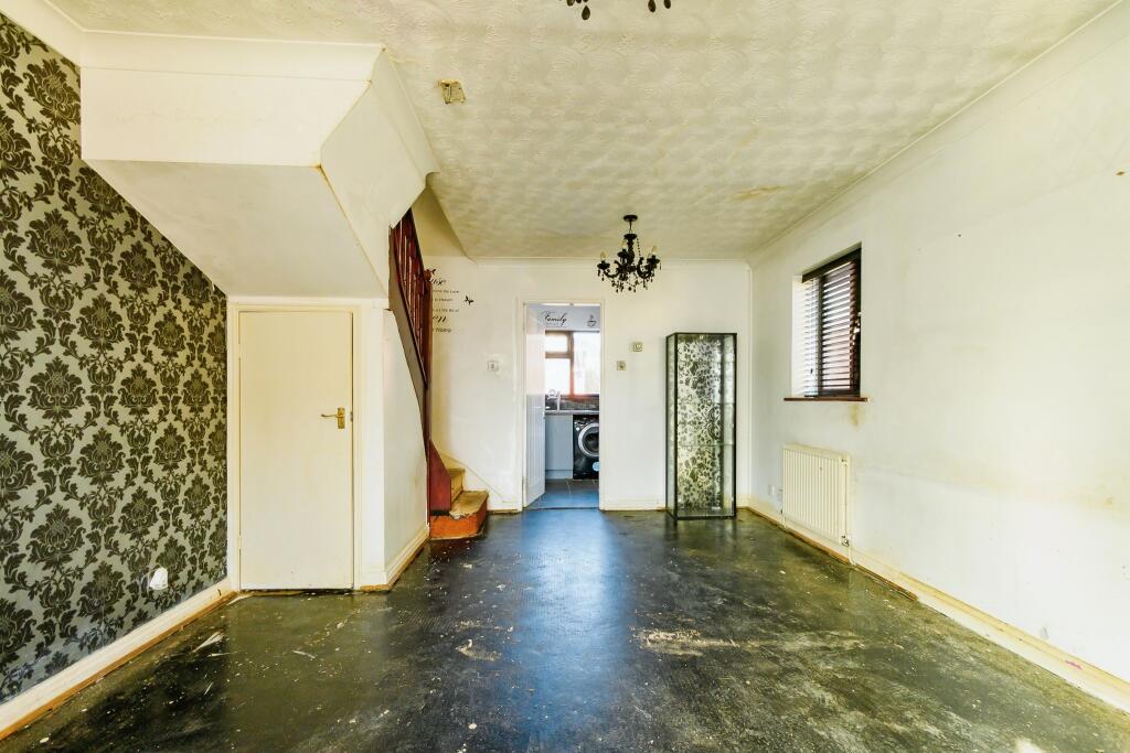 2 bed Semi-Detached