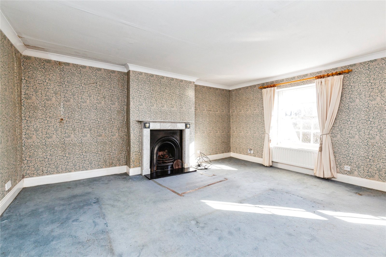 4 bed Character Property