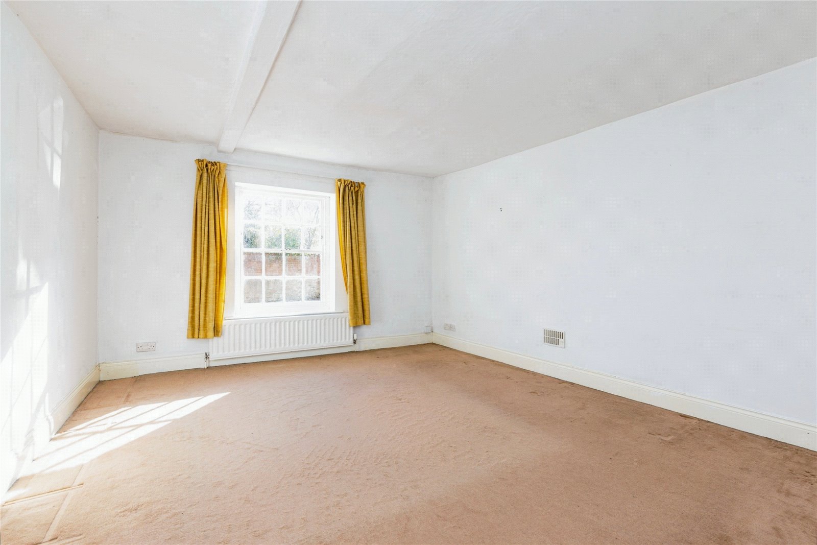 4 bed Character Property