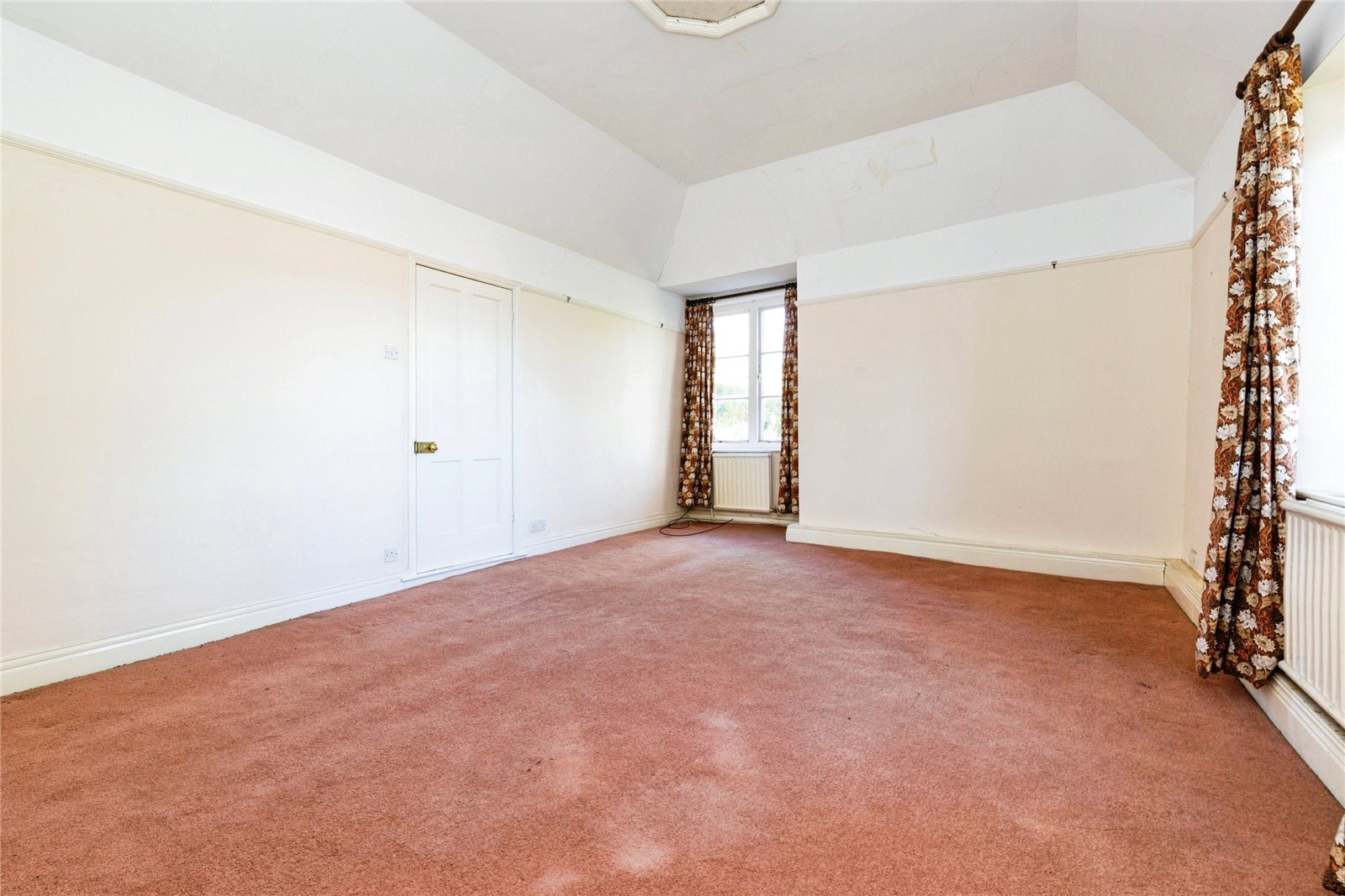 4 bed Character Property