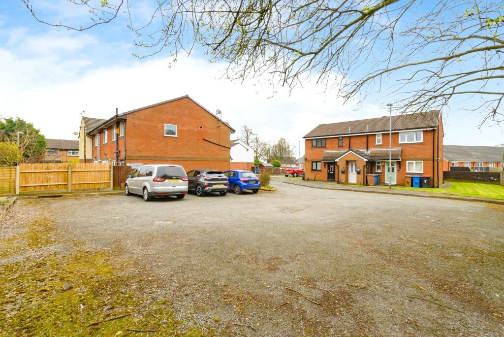 1 bed Maisonette