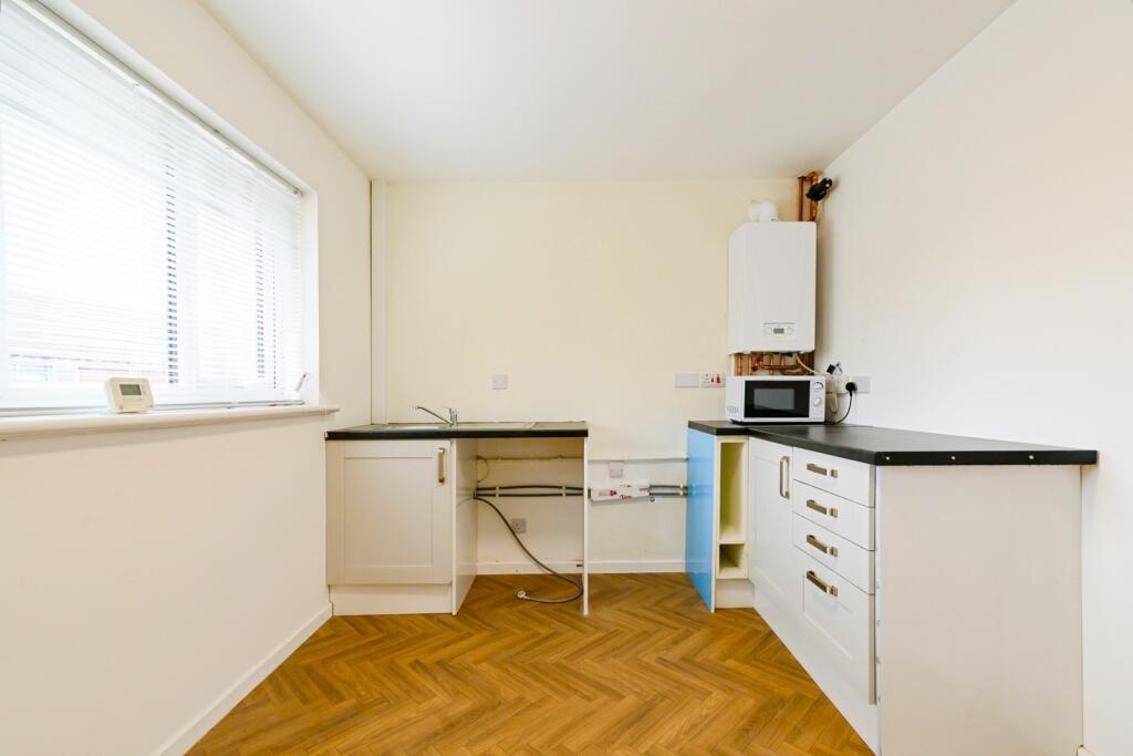 1 bed Maisonette
