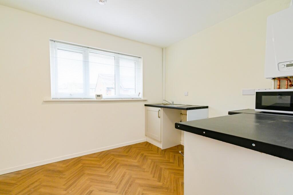 1 bed Maisonette