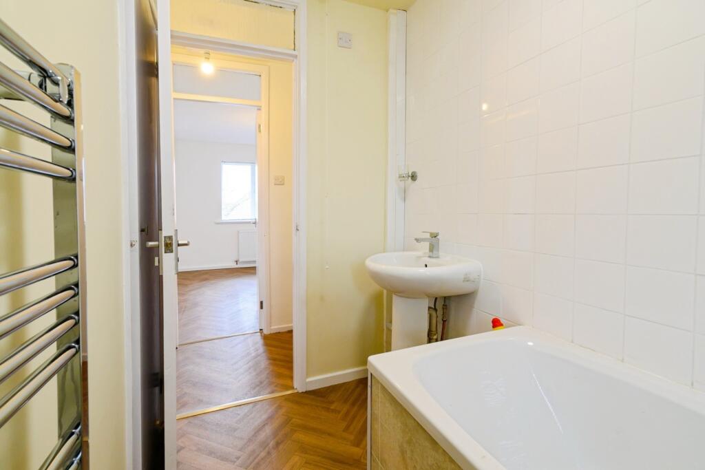 1 bed Maisonette