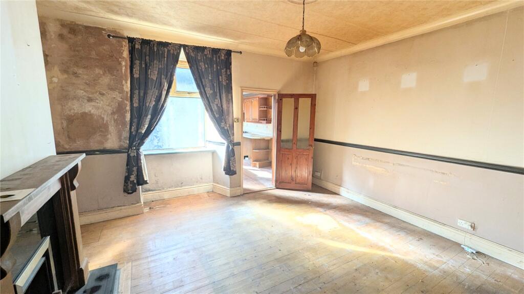 2 bed Terraced