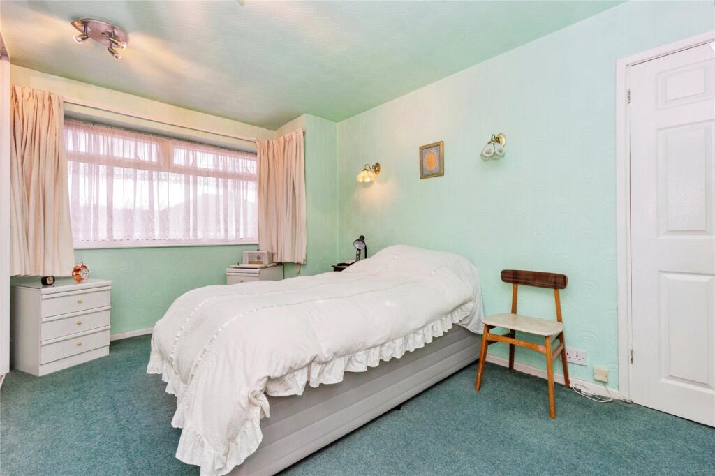 3 bed Semi-Detached