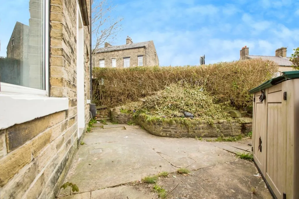 3 bed End of Terrace