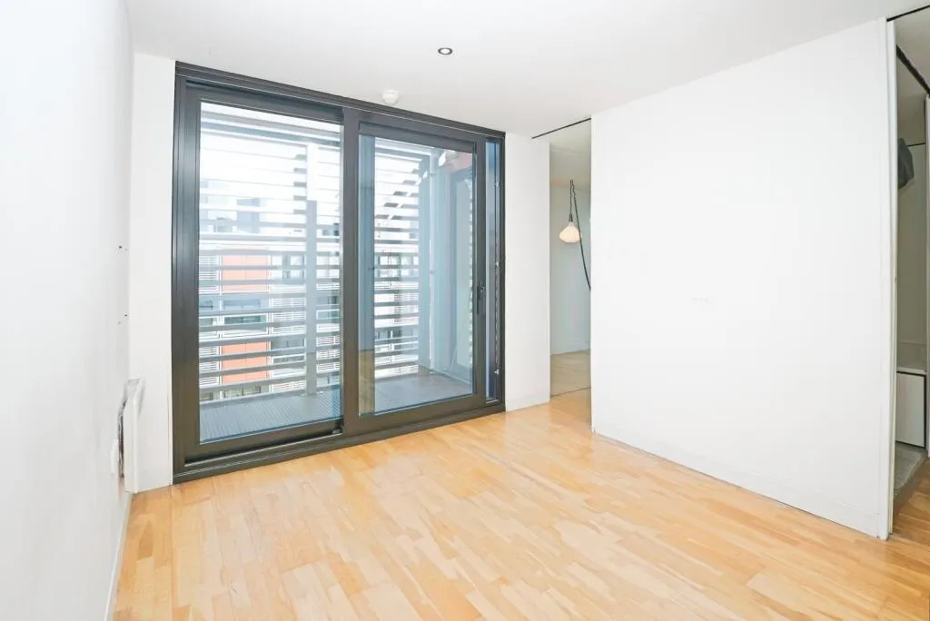 1 bed Apartment