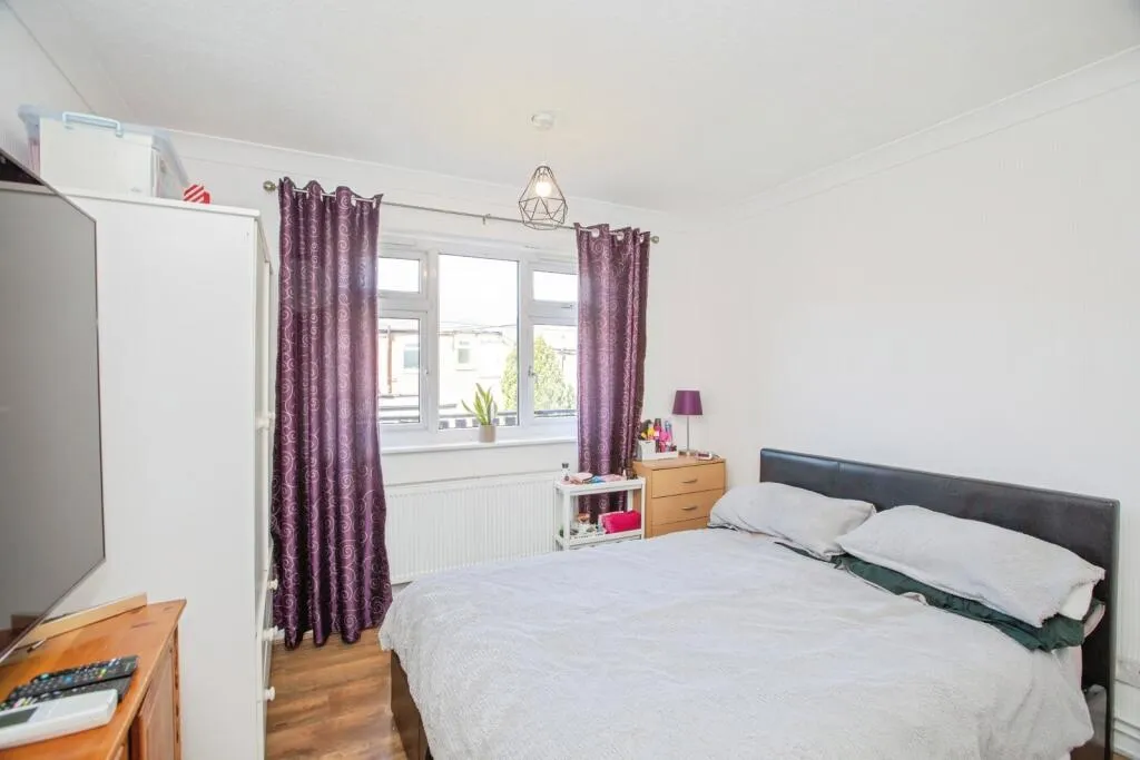 2 bed Apartment