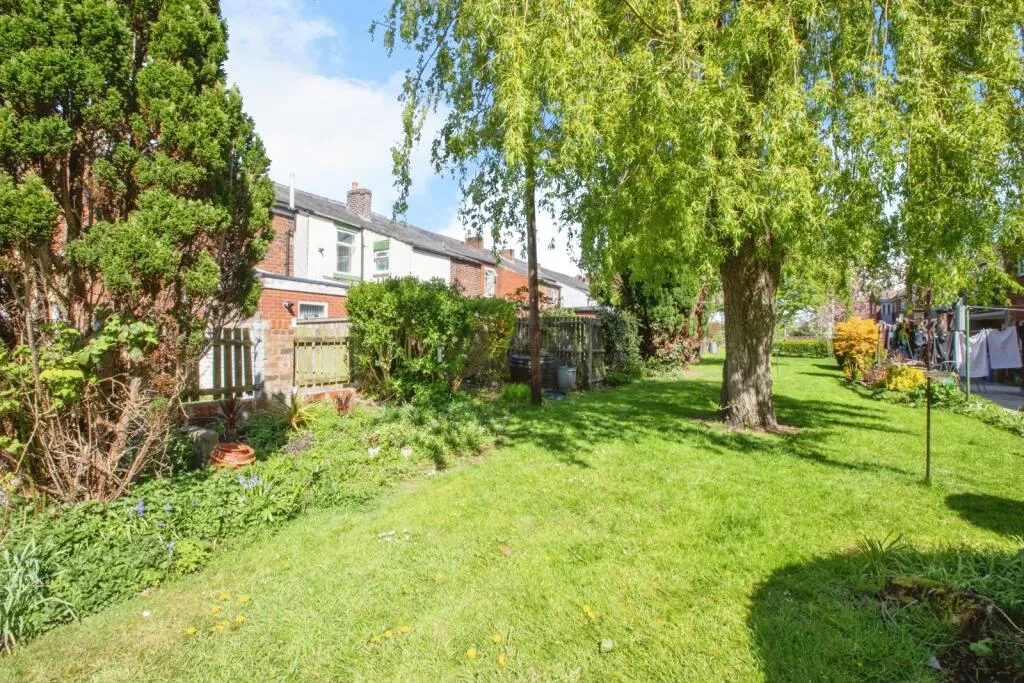 2 bed Apartment