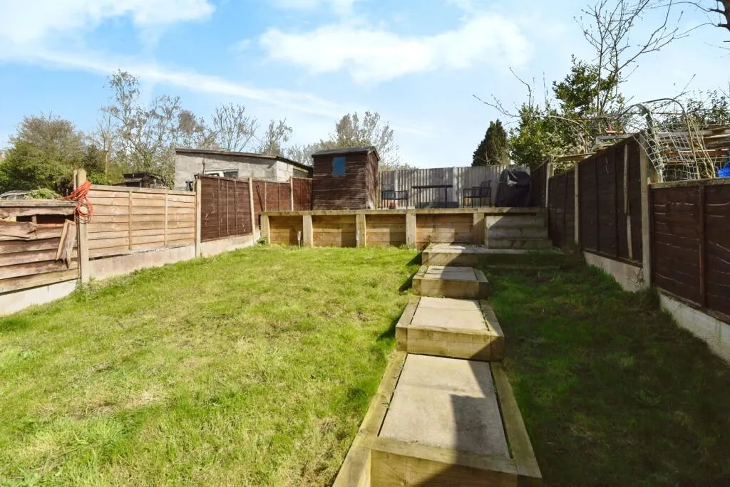 2 bed Terraced