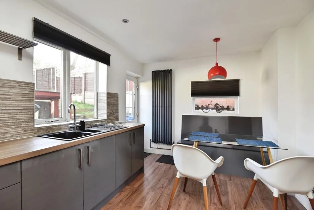 2 bed Terraced