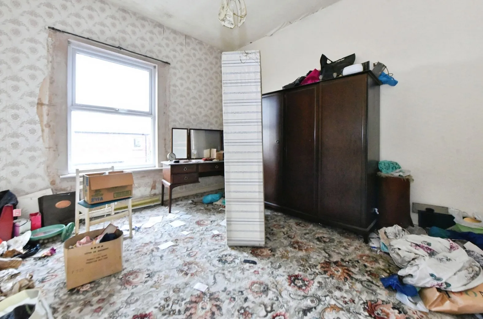 2 bed House