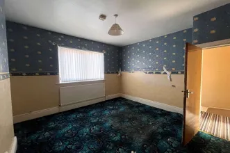 3 bed Terraced