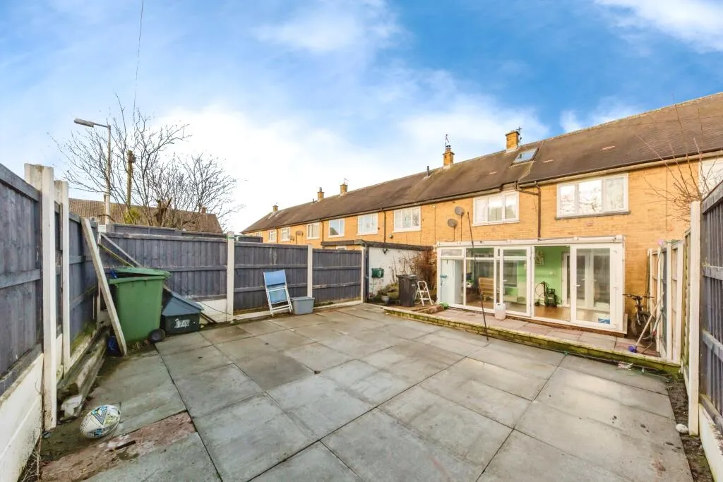 4 bed Terraced