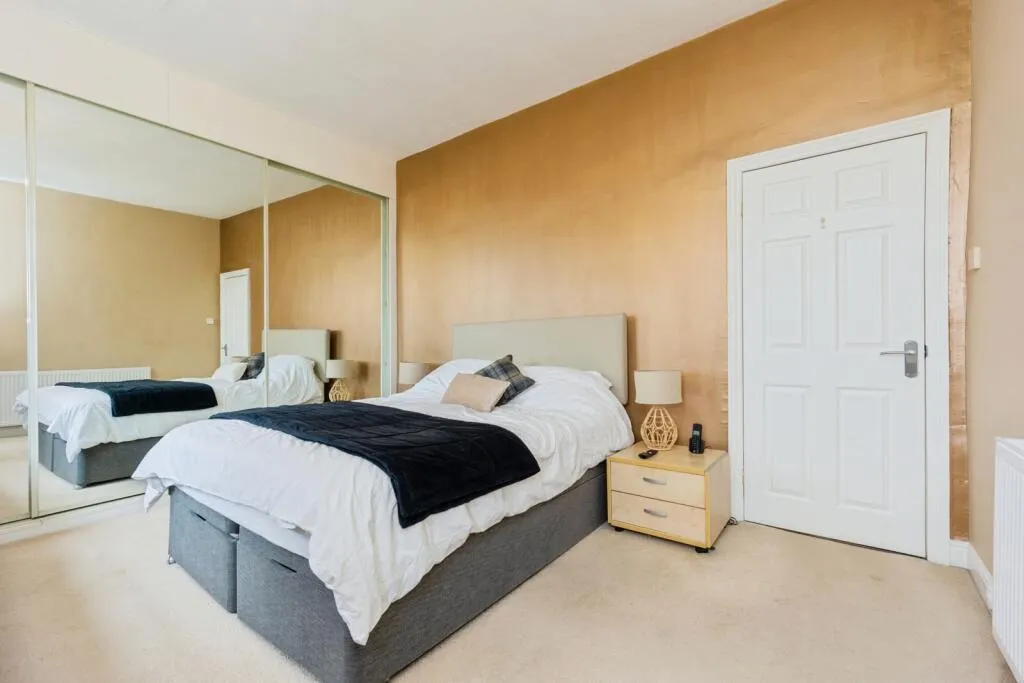 2 bed Terraced