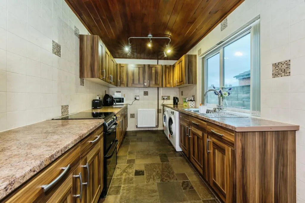 3 bed Terraced