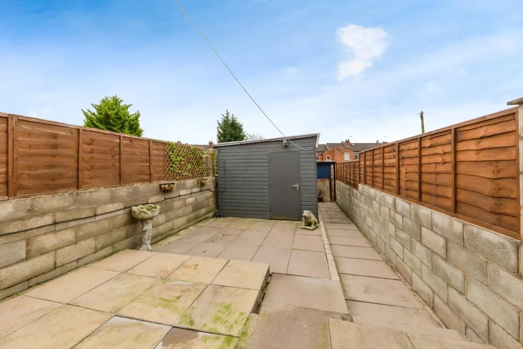 3 bed Terraced