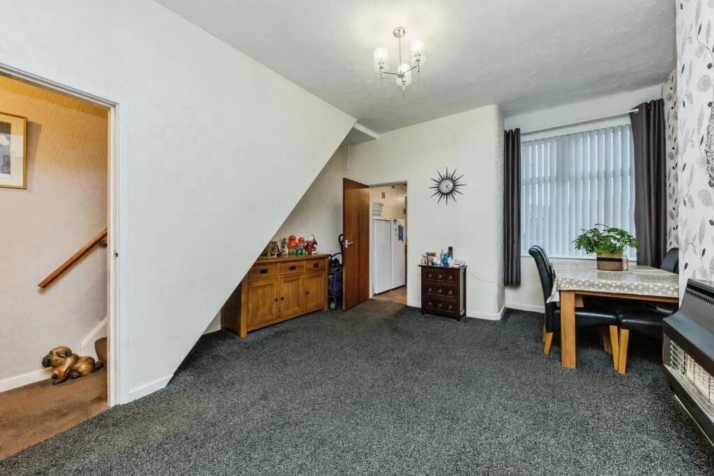 3 bed Terraced