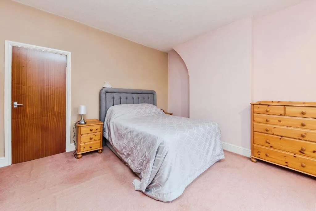 3 bed Terraced