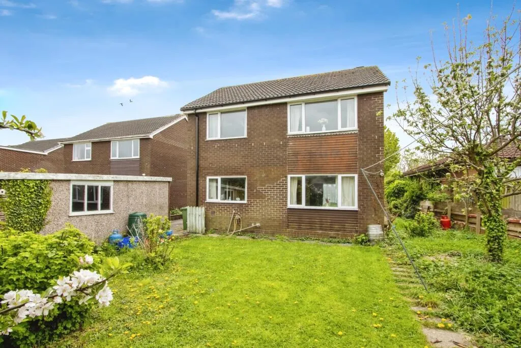 3 bed Detached
