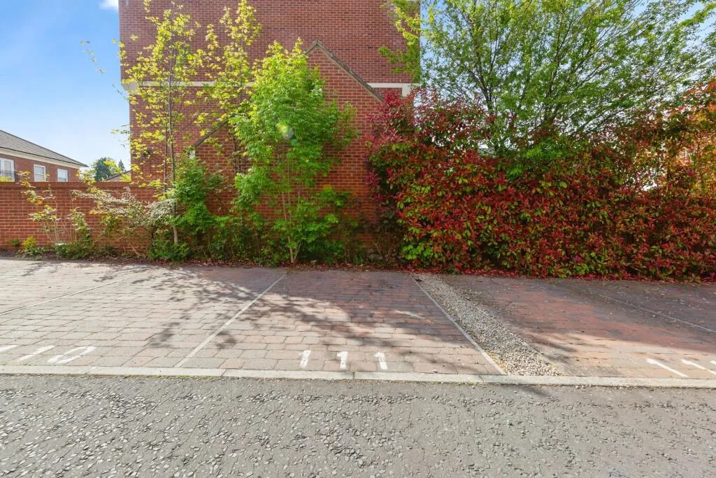 2 bed Apartment
