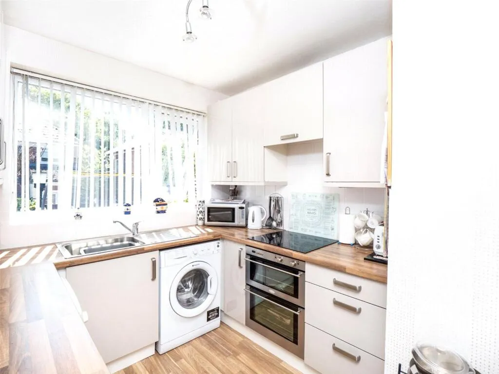 3 bed Semi-Detached