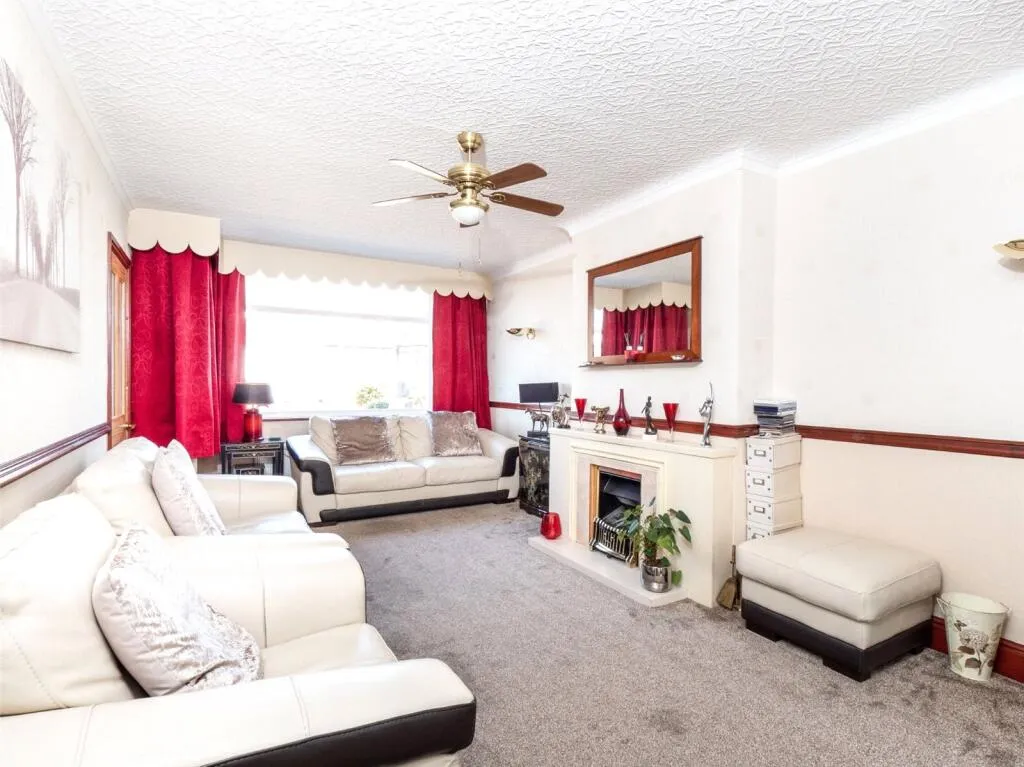 3 bed Semi-Detached