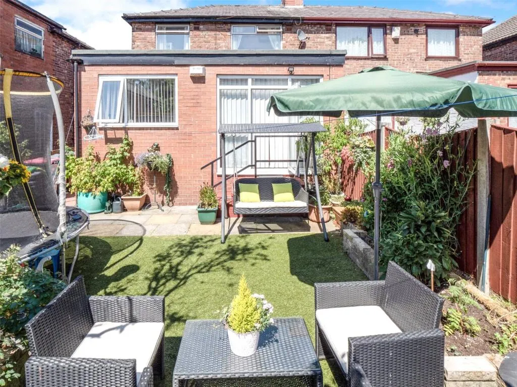 3 bed Semi-Detached