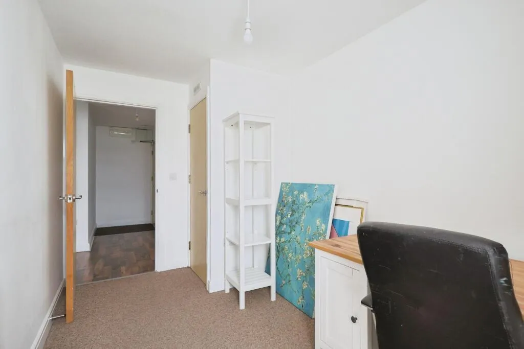 2 bed Apartment