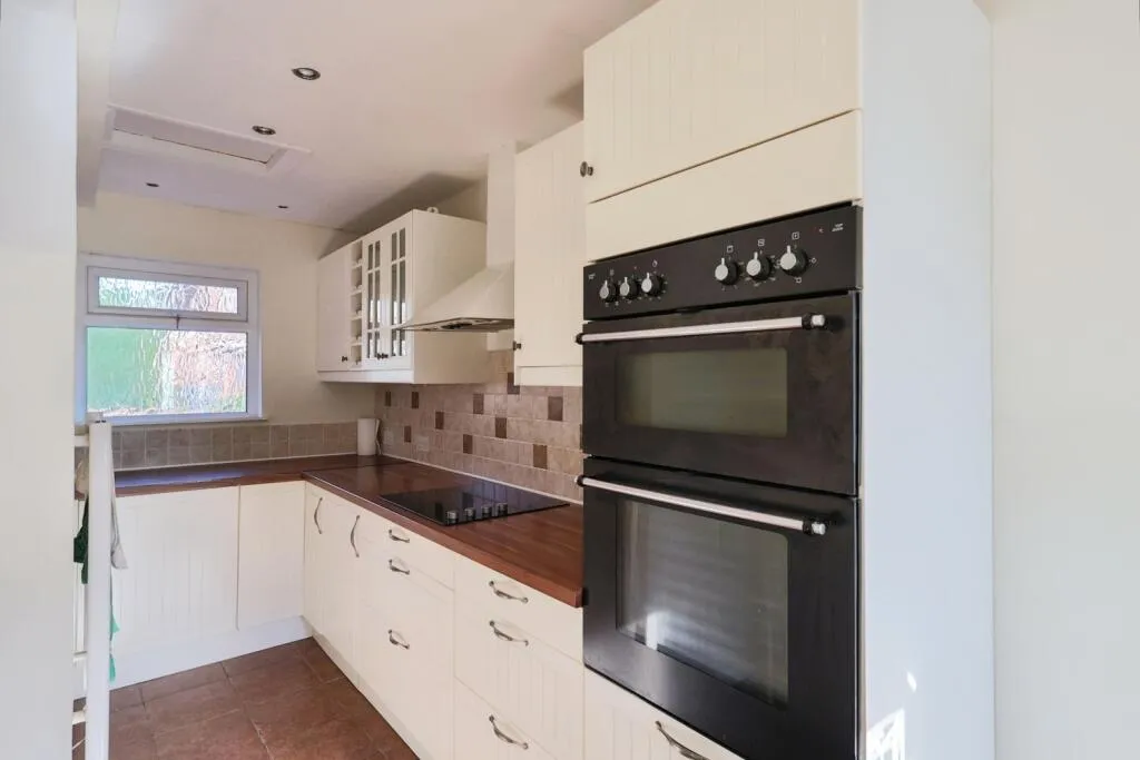 3 bed Semi-Detached