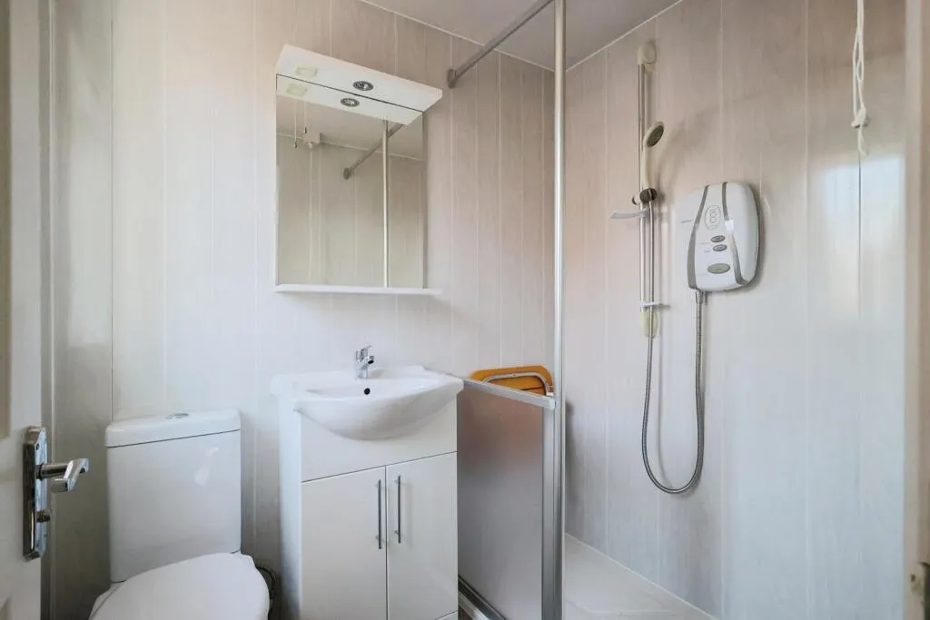 3 bed Semi-Detached
