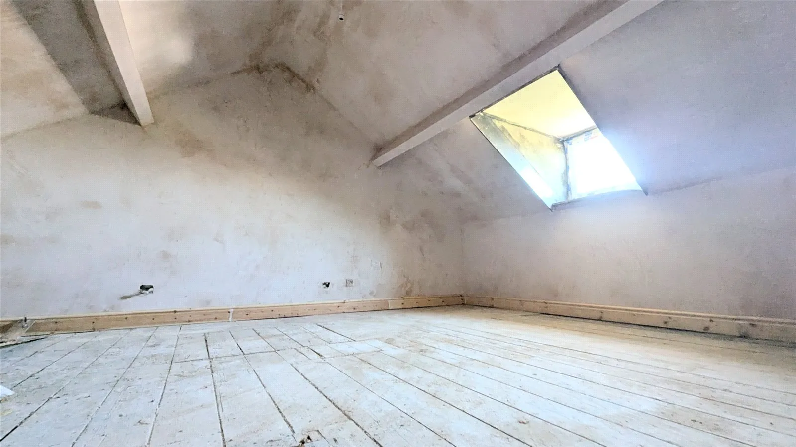 2 bed Terraced